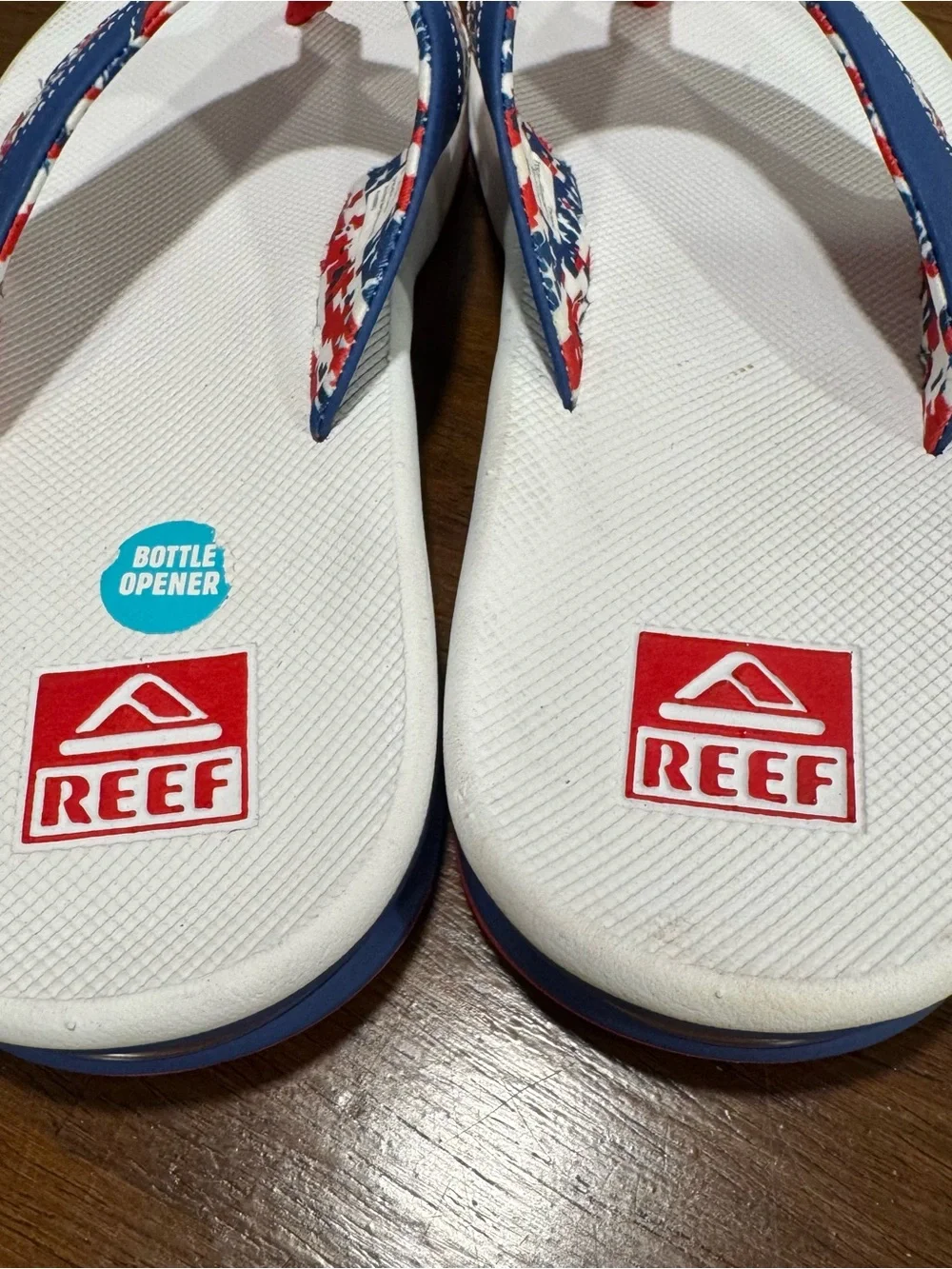 Reef Fanning Flip Flops Mens 10 Patriotic Red White Blue Bottle Opener American